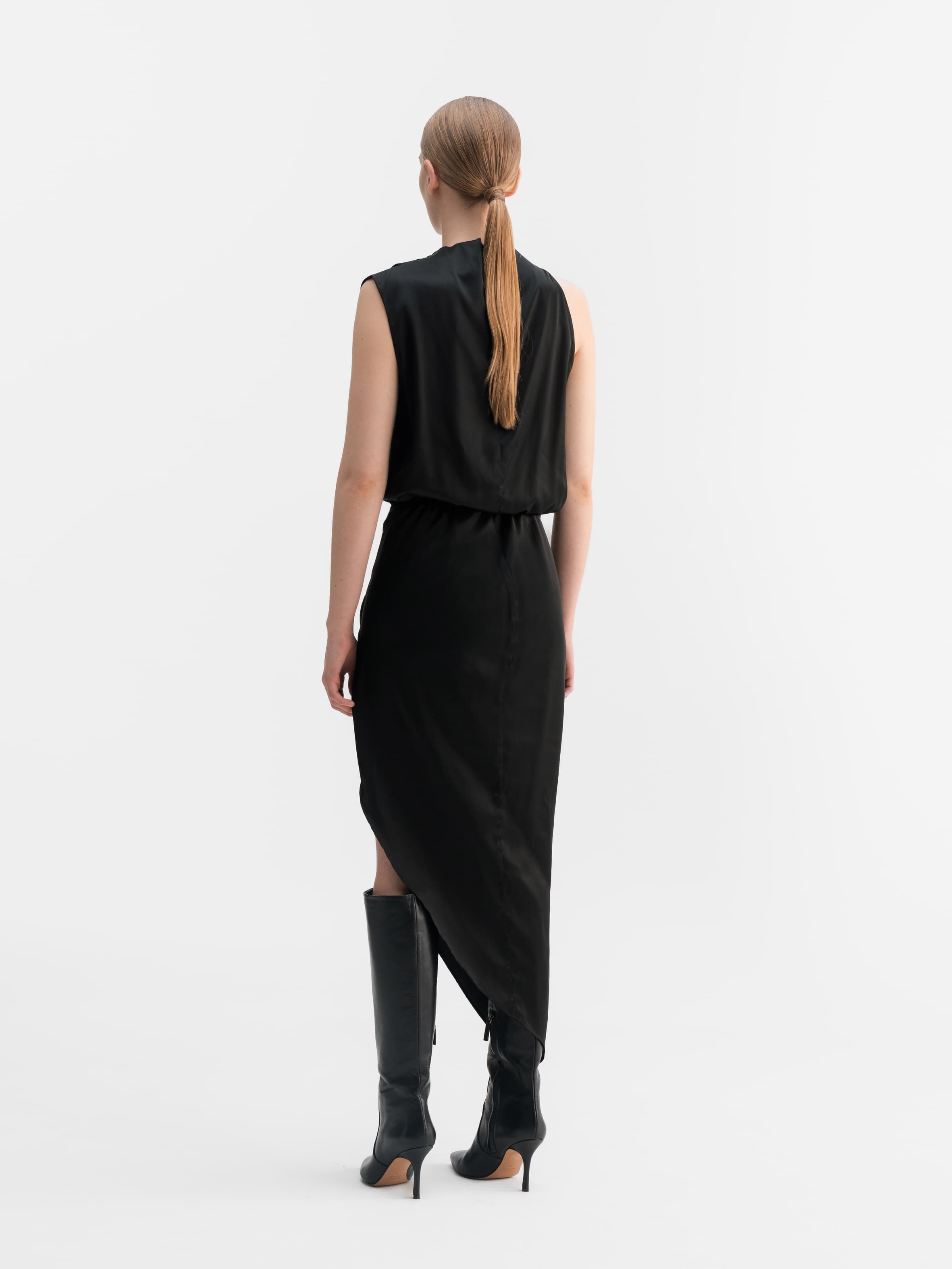 Tilda satin dress black
