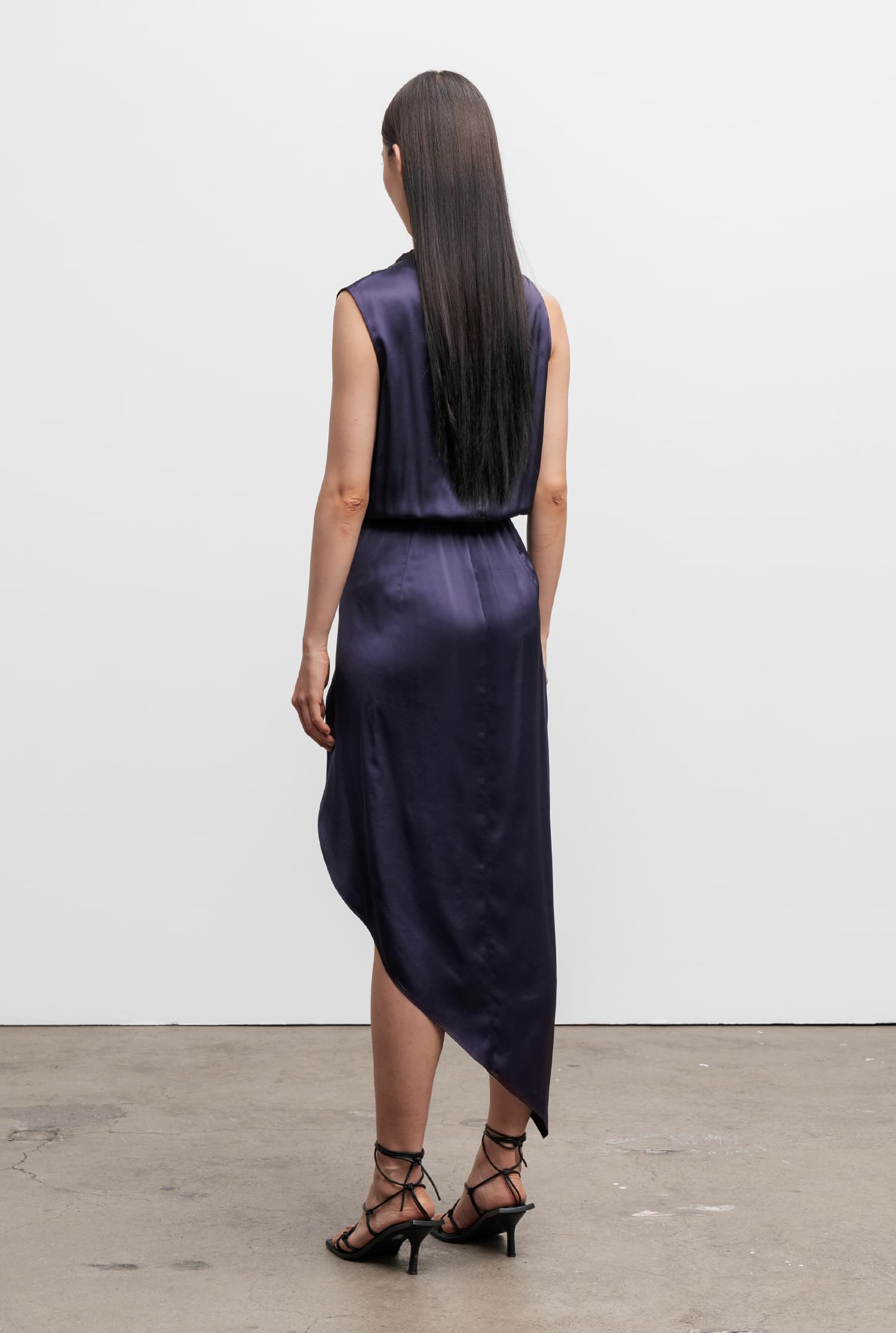 Tilda satin dress plum