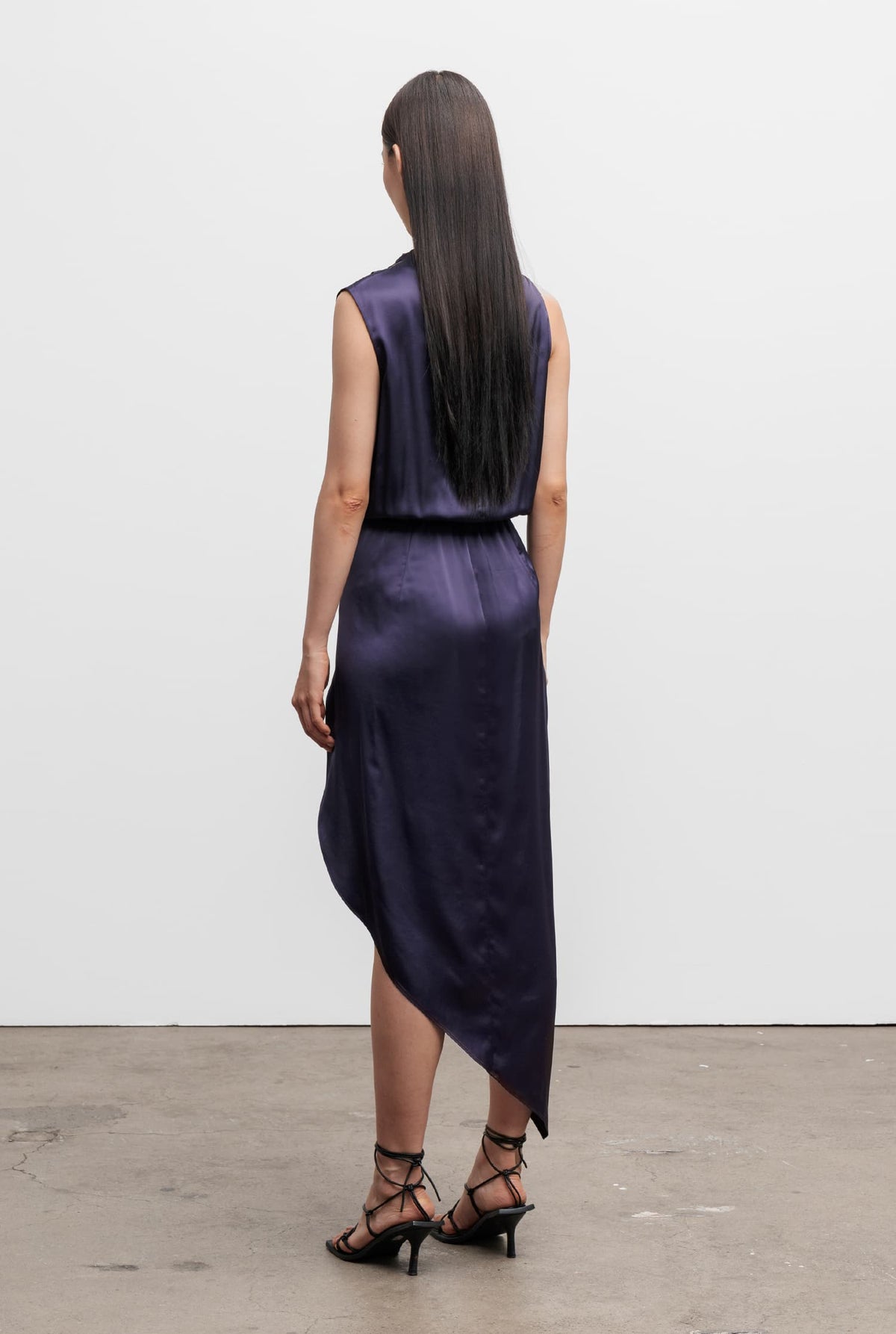 Tilda satin dress plum