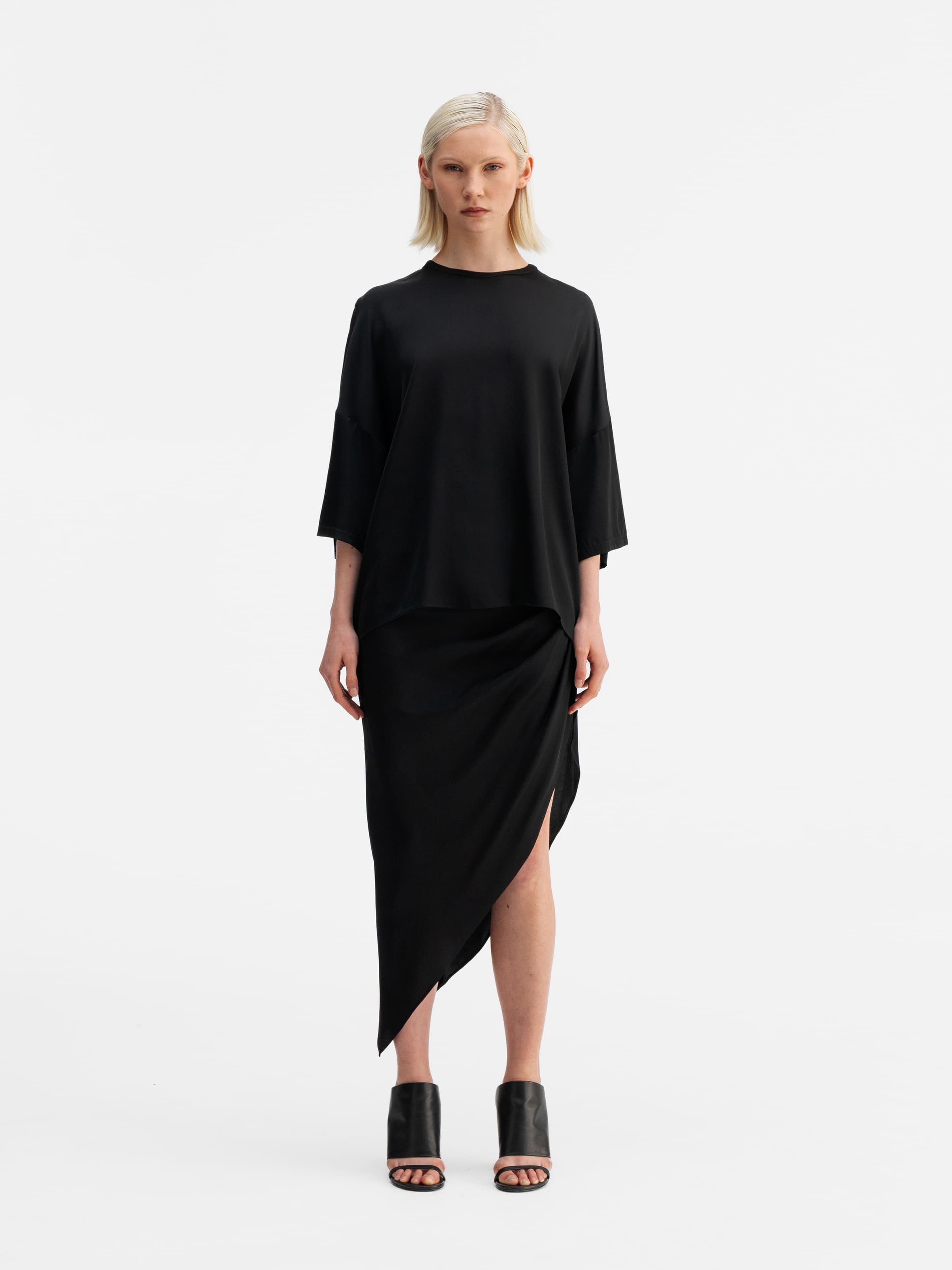 Tilda silk skirt black