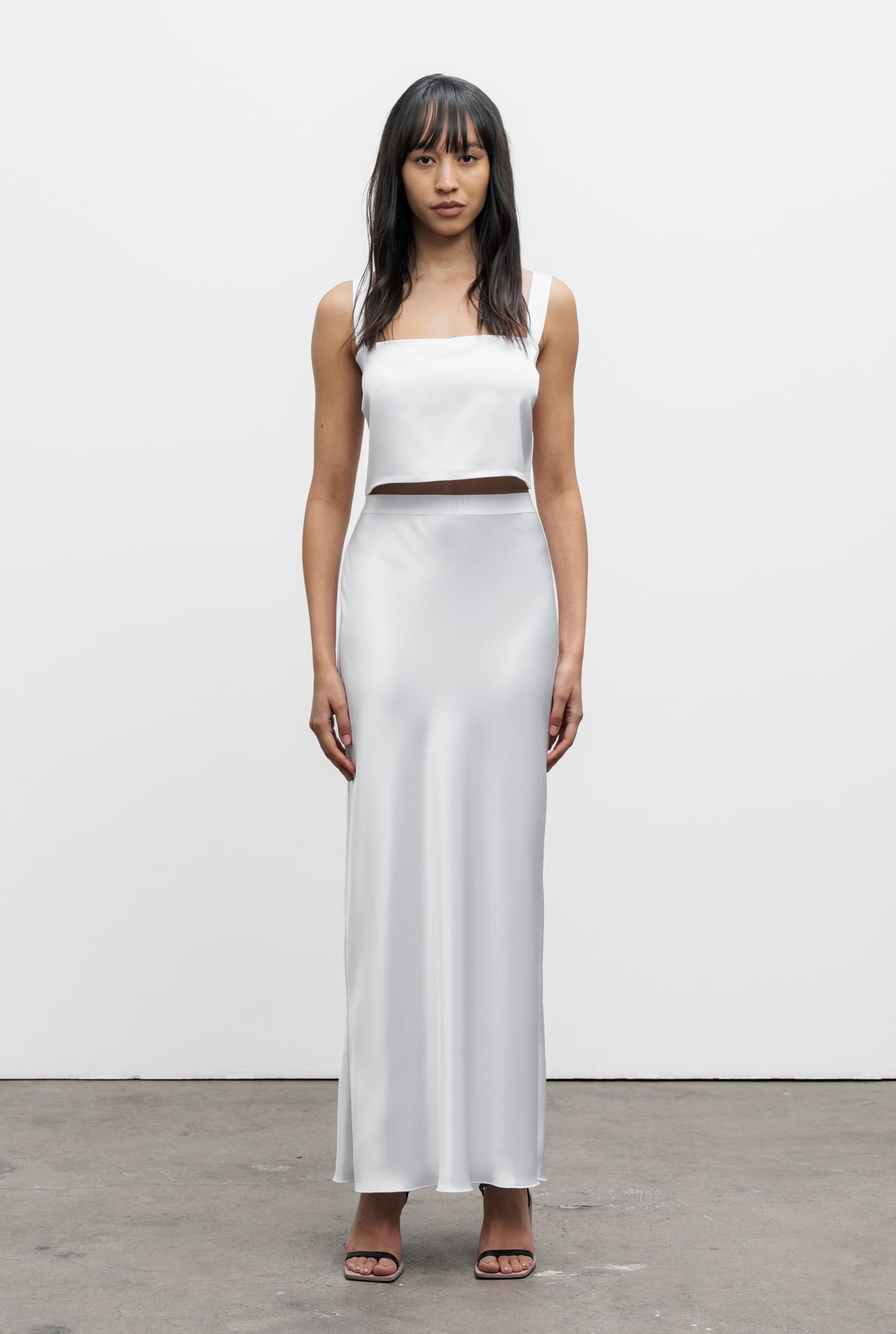 Viv satin top optic white