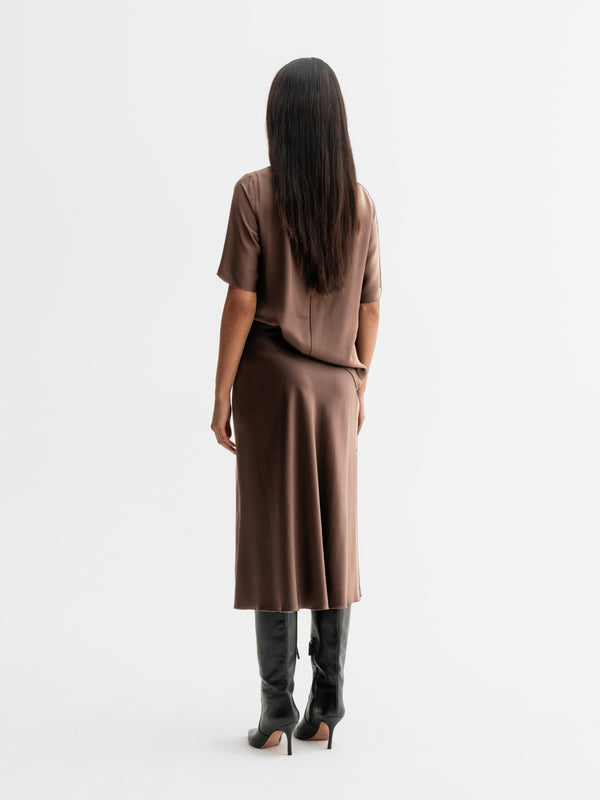 Back view of Ahlvar Gallery Yoli silk blouse in Light brown