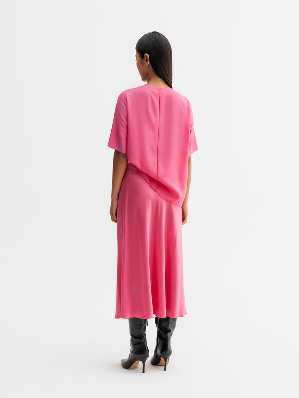 Back view of Ahlvar Gallery Yoli silk blouse in Pink