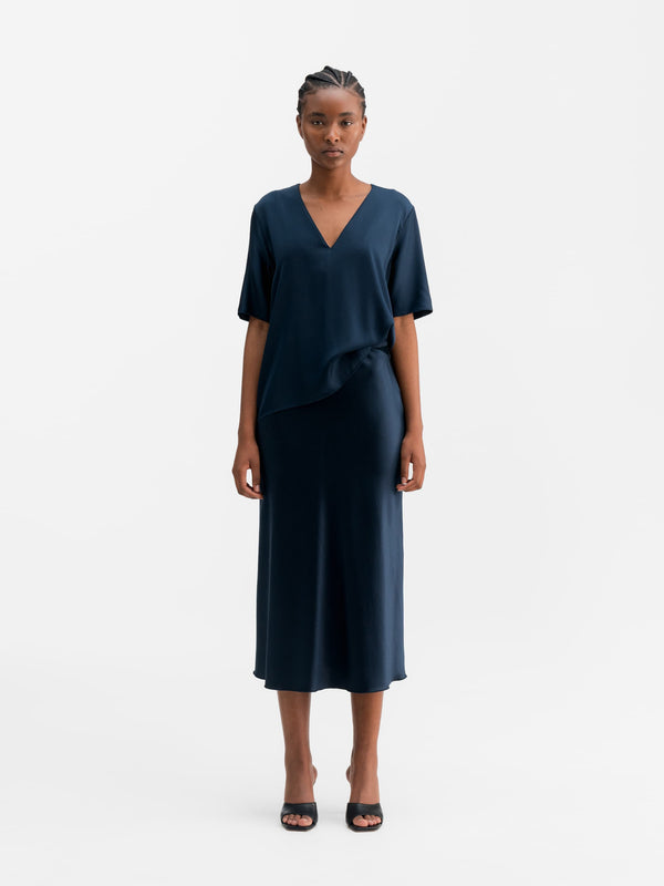 Yoli v-neck silk blouse midnight blue