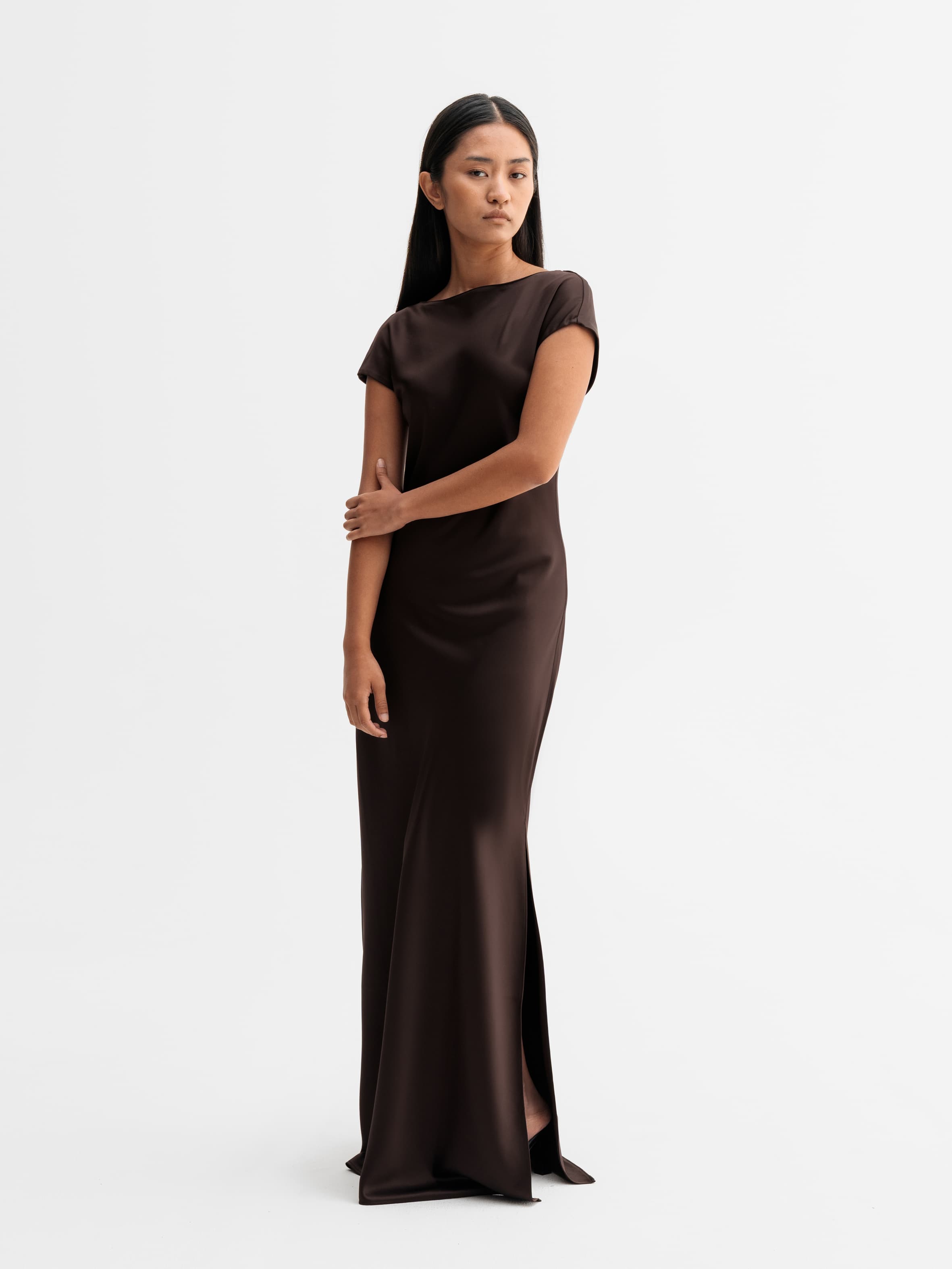 Yuni satin dress dark brown