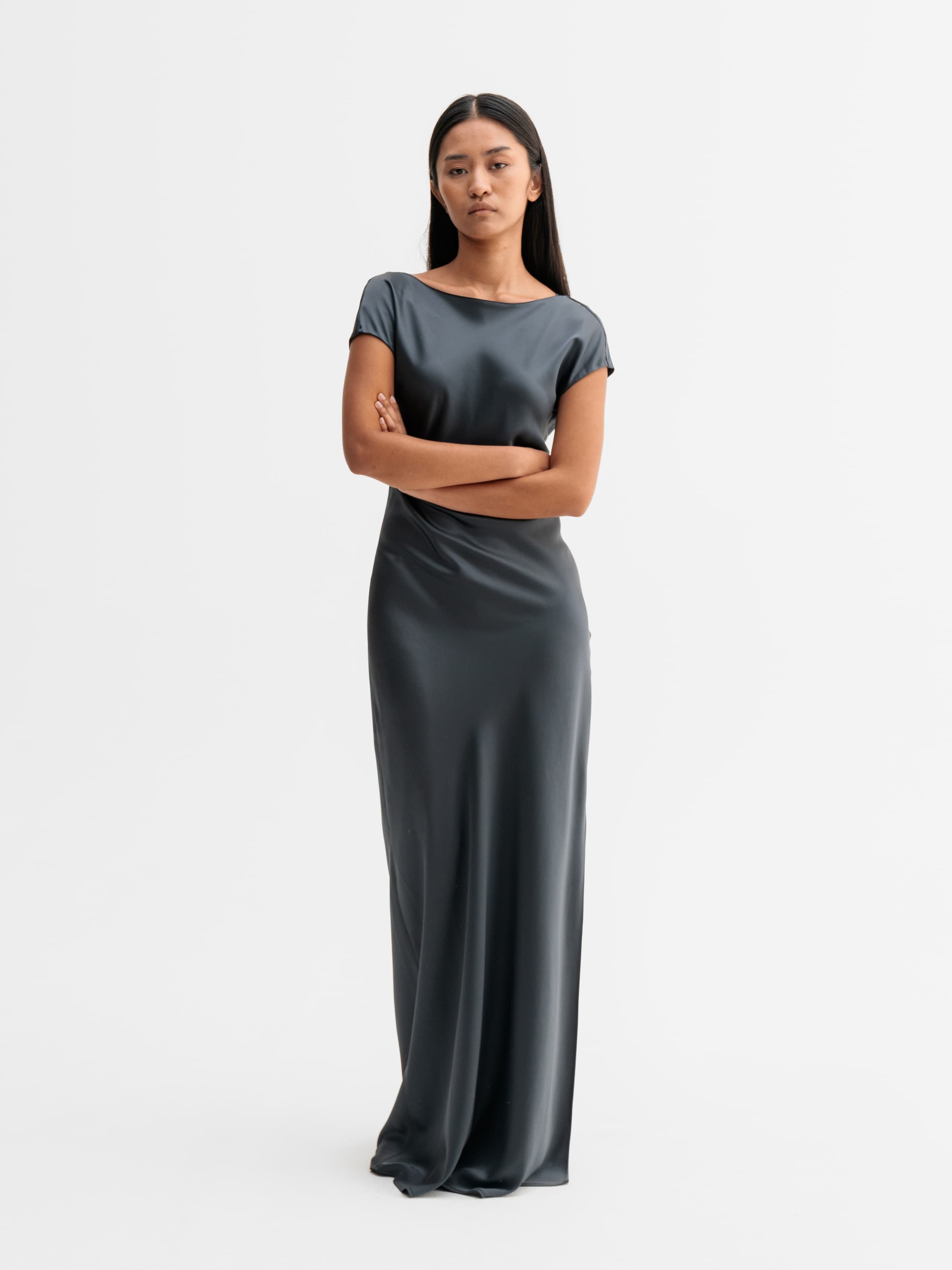 Yuni satin dress dark grey