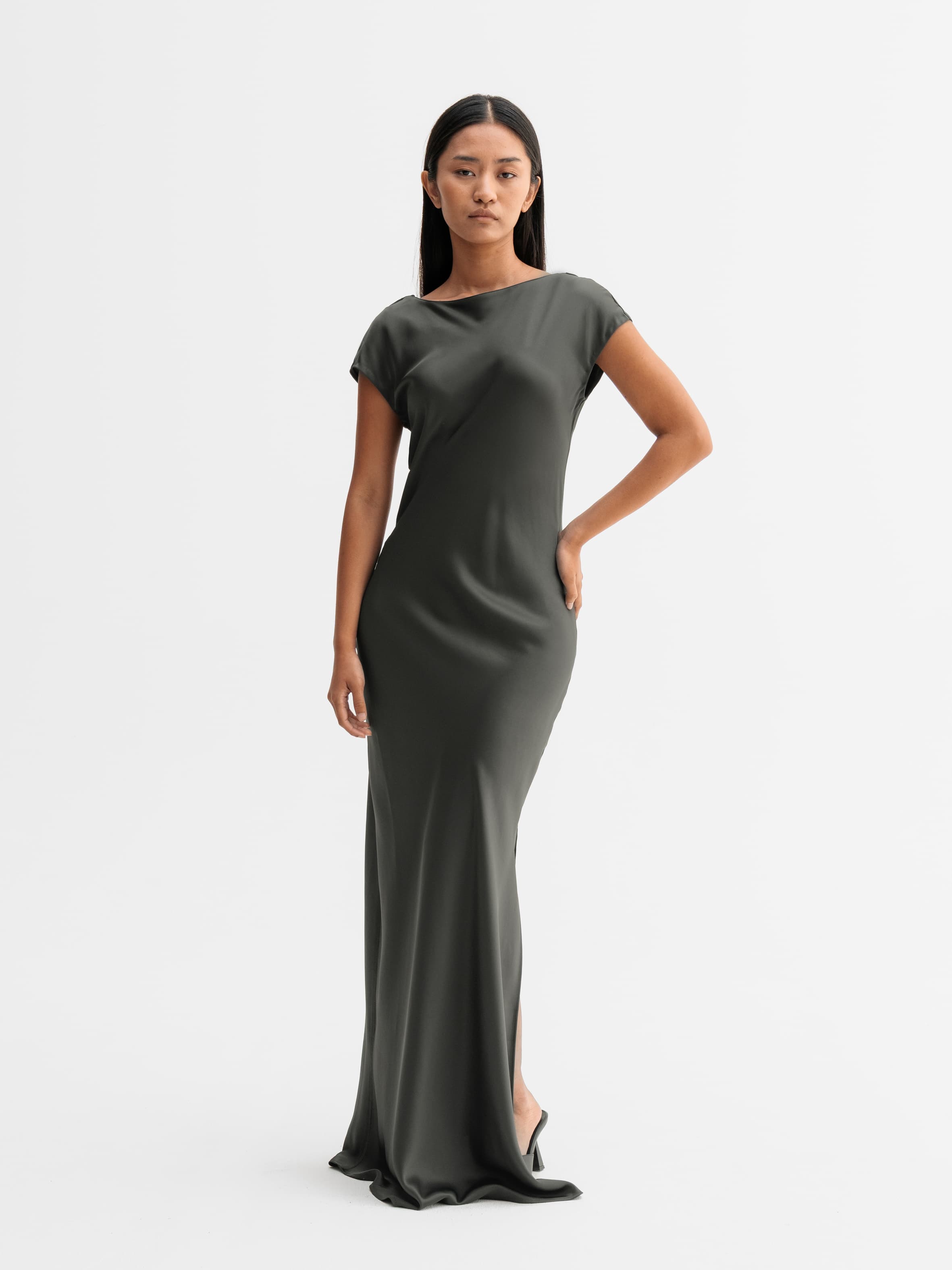 Yuni satin dress wood