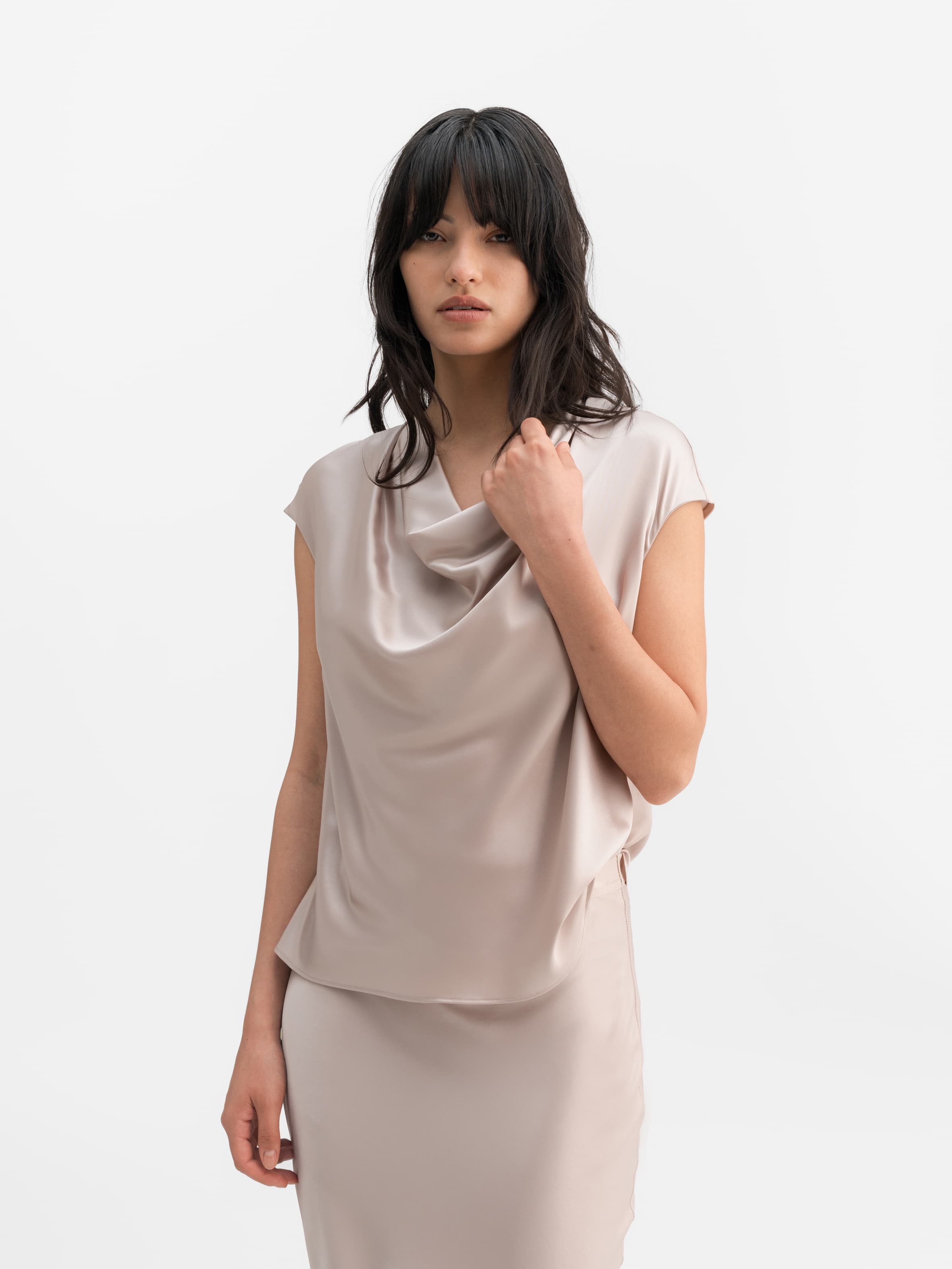 Zia satin top greige