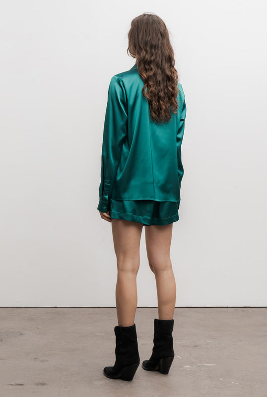 Aly satin shorts emerald green