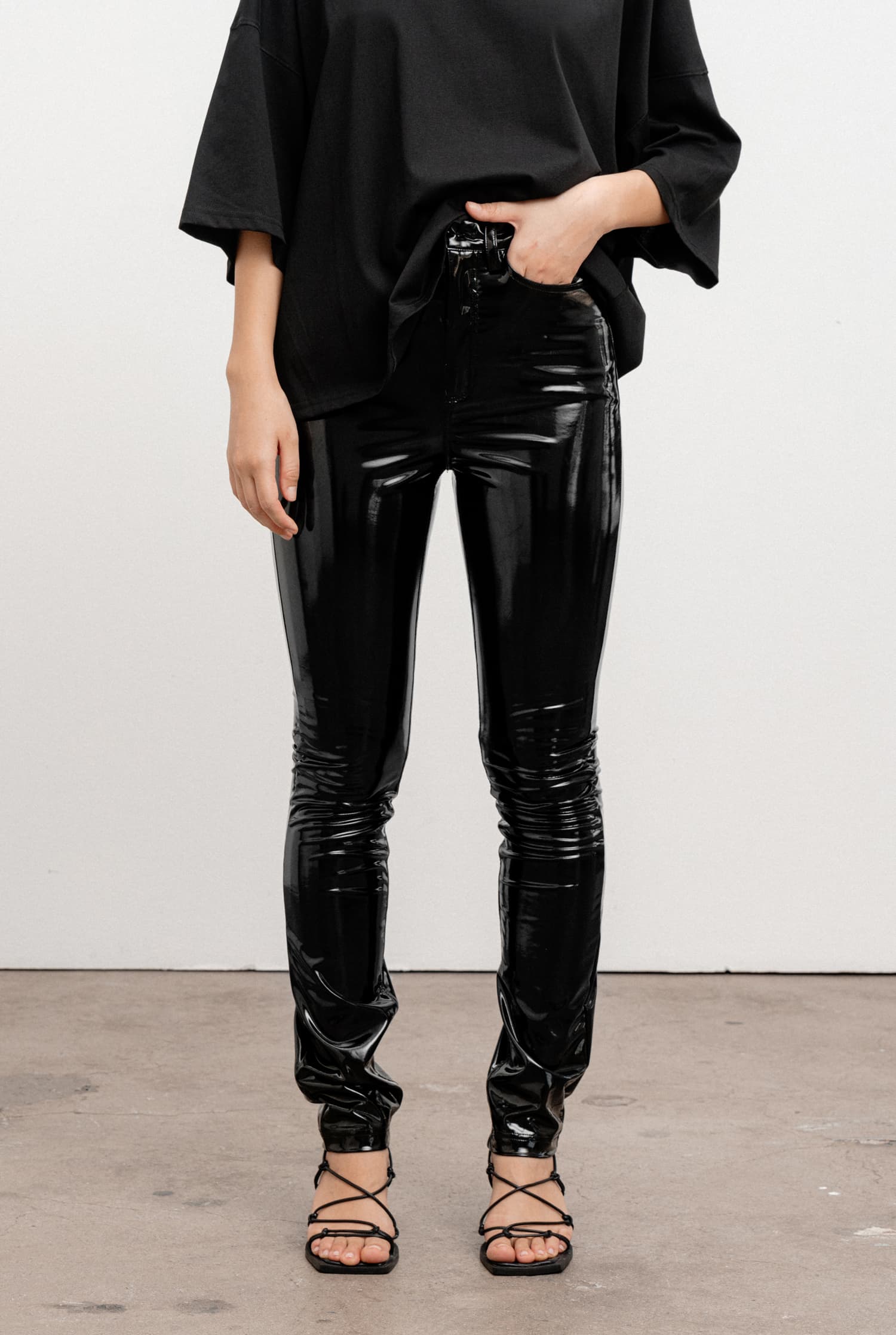 Amaya latex trousers black
