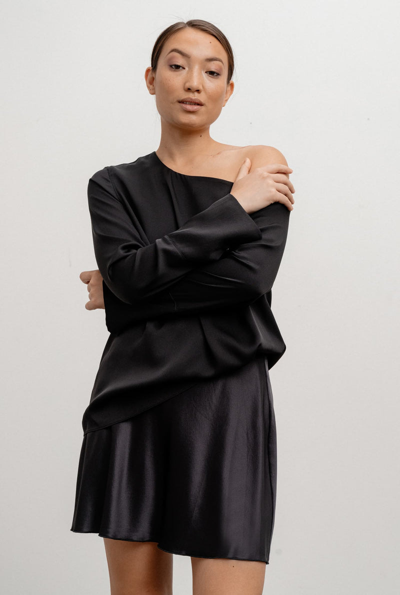 Chiney silk blouse black