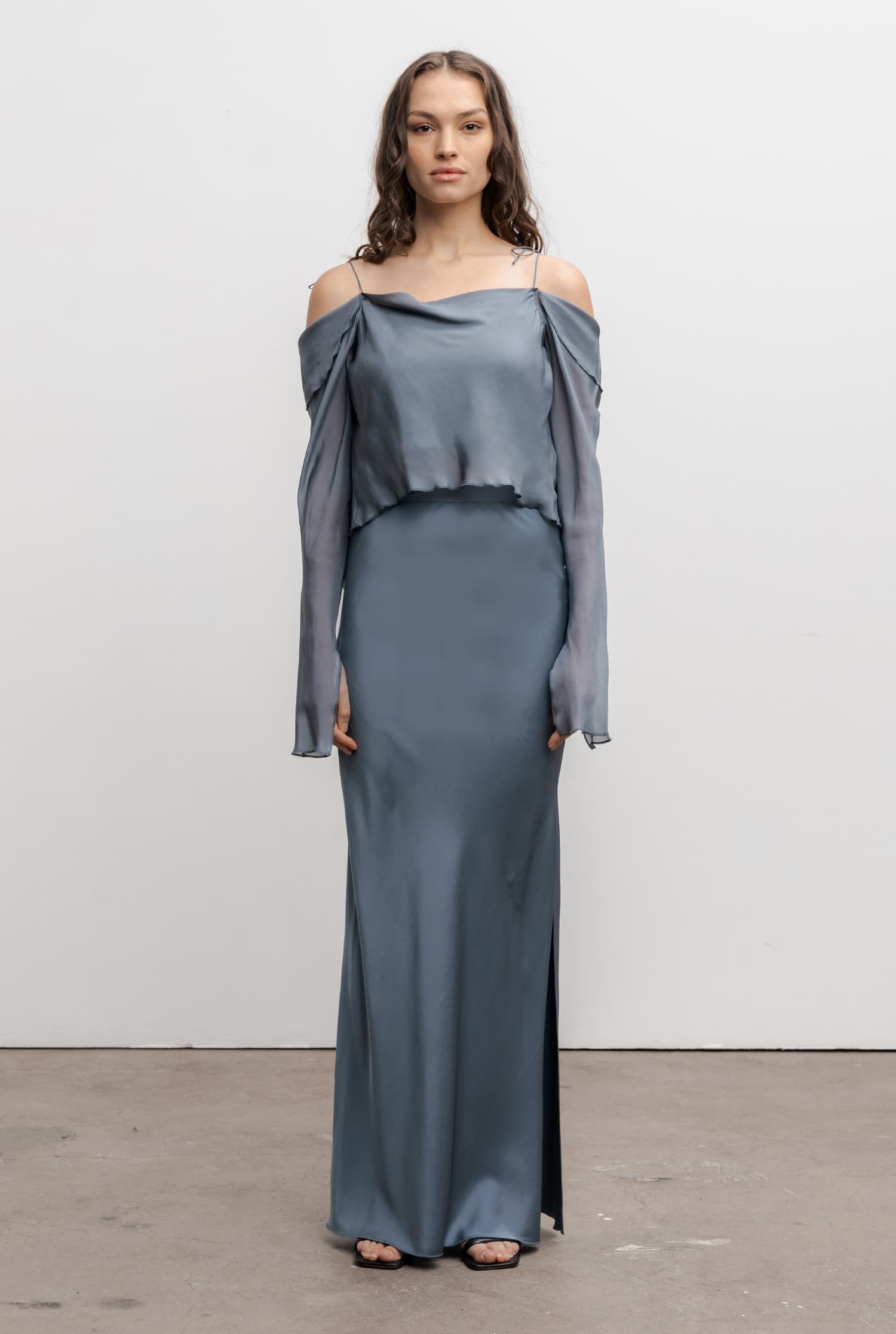 Hina silk blouse steel blue