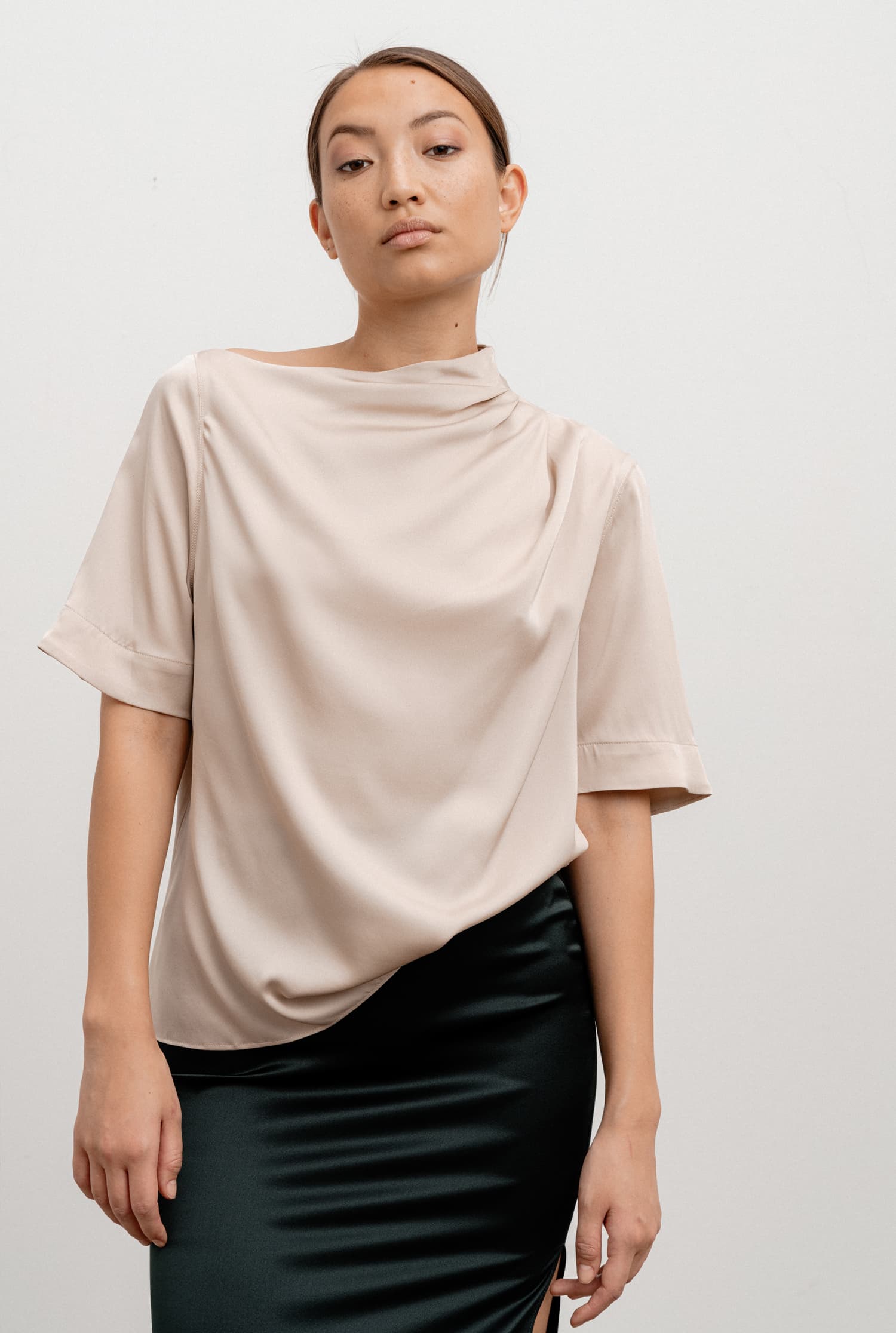 Lima silk tee powder